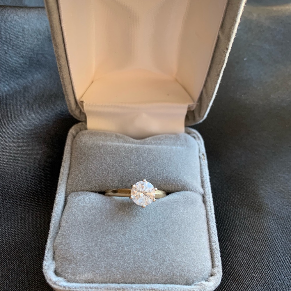 .95 karat diamond ring
